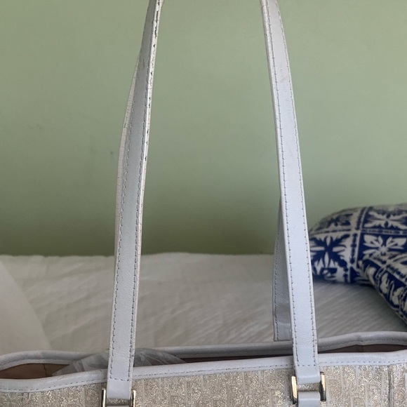 Christian Dior Trotter Canvas Tote Bag in white and gold - Picture 7 of 14